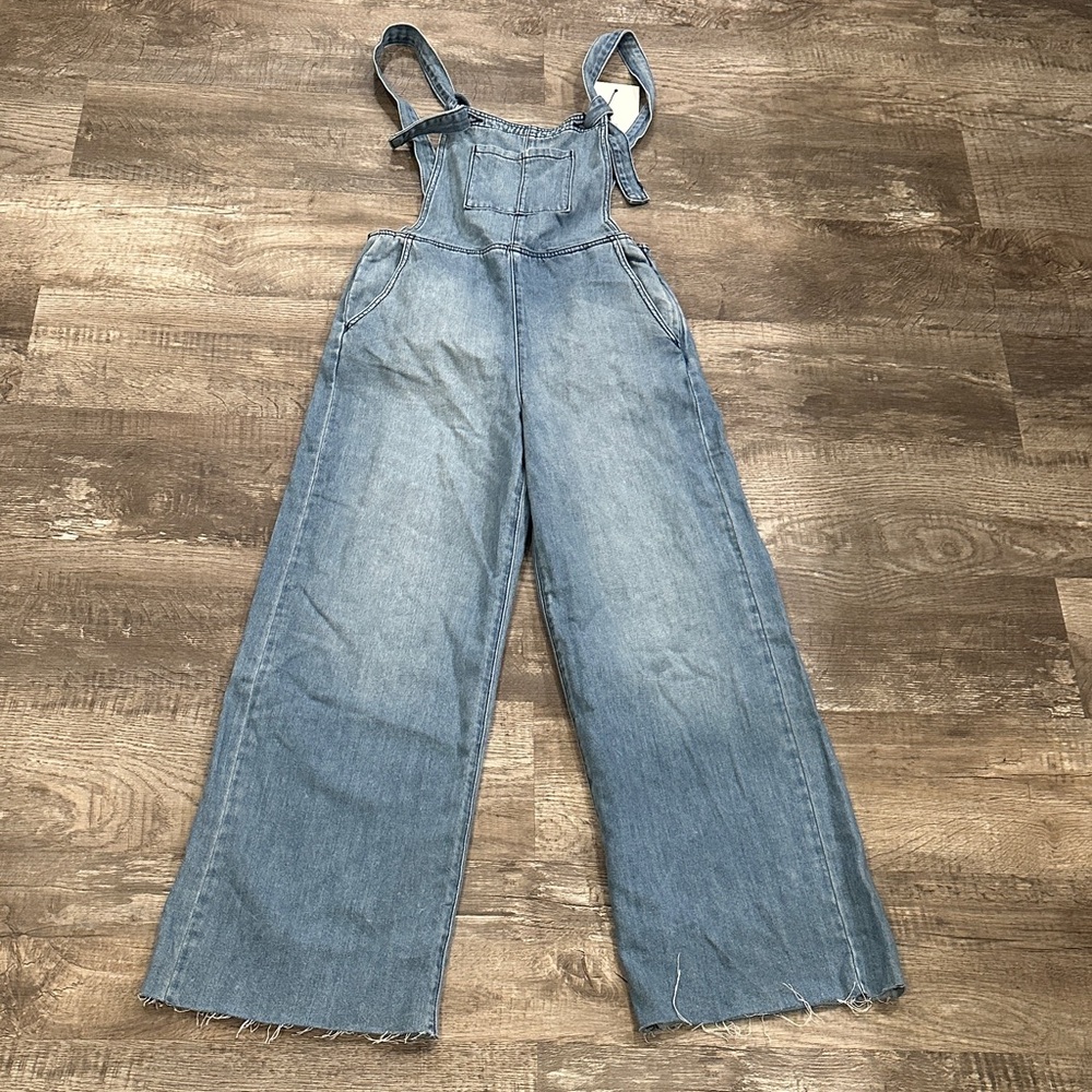 NWT Hidden Jeans Women’s Small Dylan Overalls in‎ Light Blue